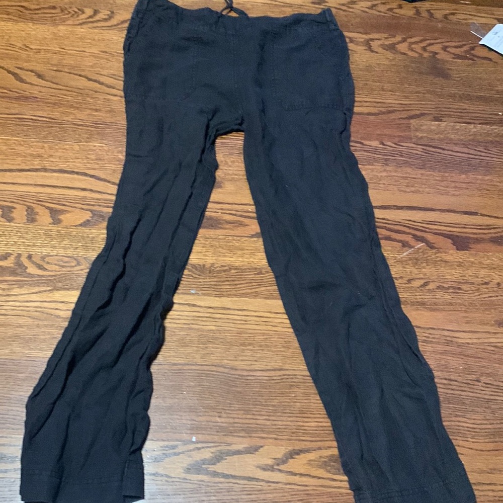 Black scrub pants